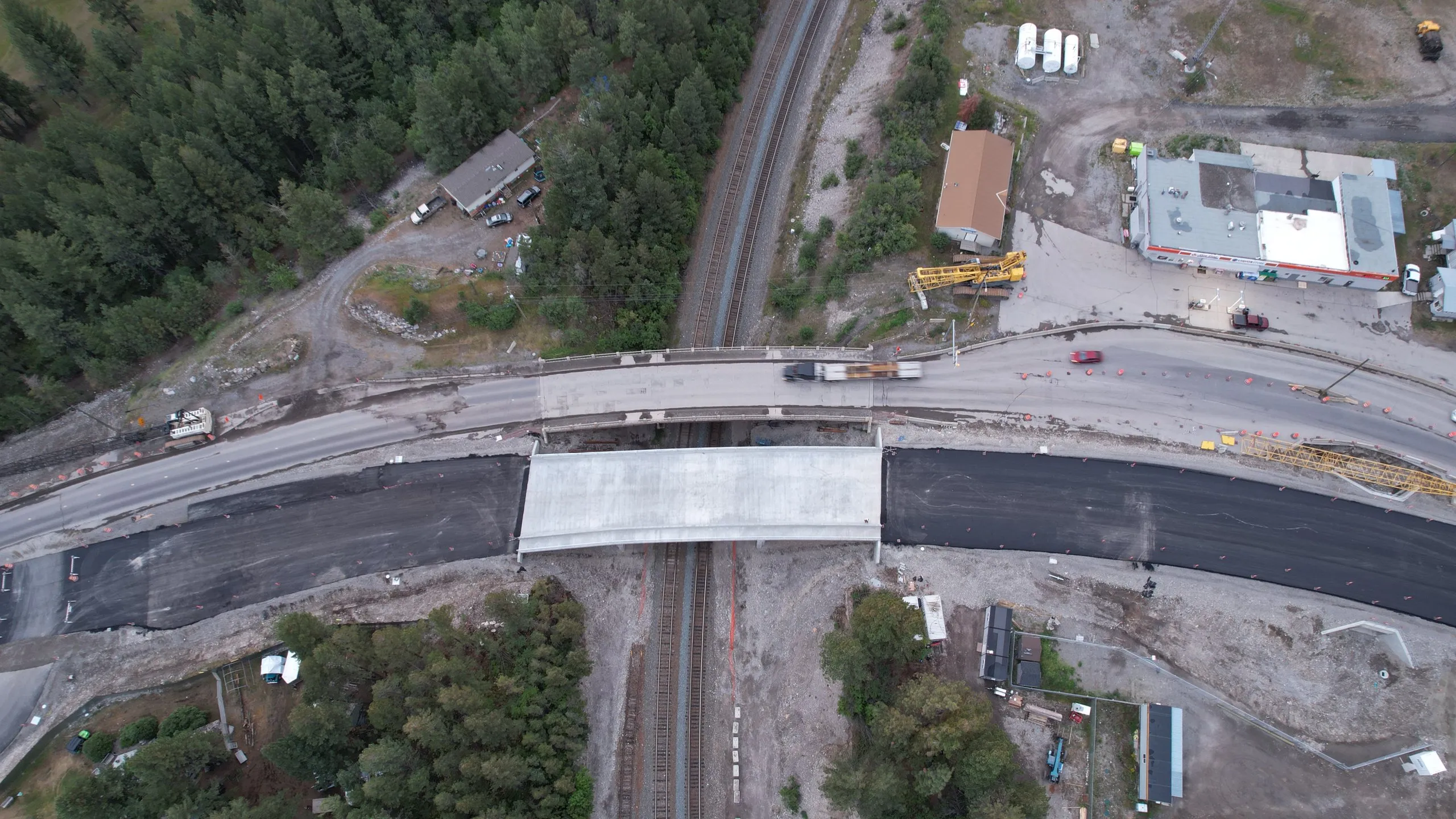 Aerial view of the completed Elko Overhead bridge spanning the rail line